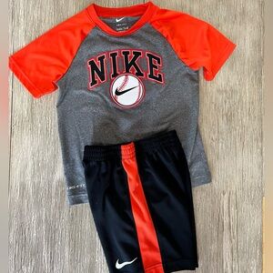 Boys Nike Baseball Sports Tee and Shorts Dry-Fit Set Size 6-7 LIKE NEW